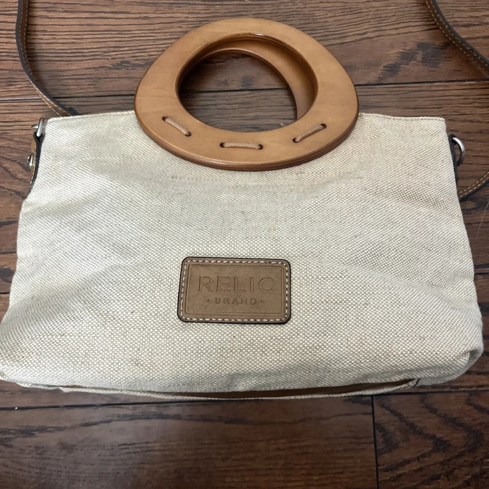 Relic Tan Weave Black Leaves Purse/ Handbag/Crossbody Wood Handles & Long Strap‎